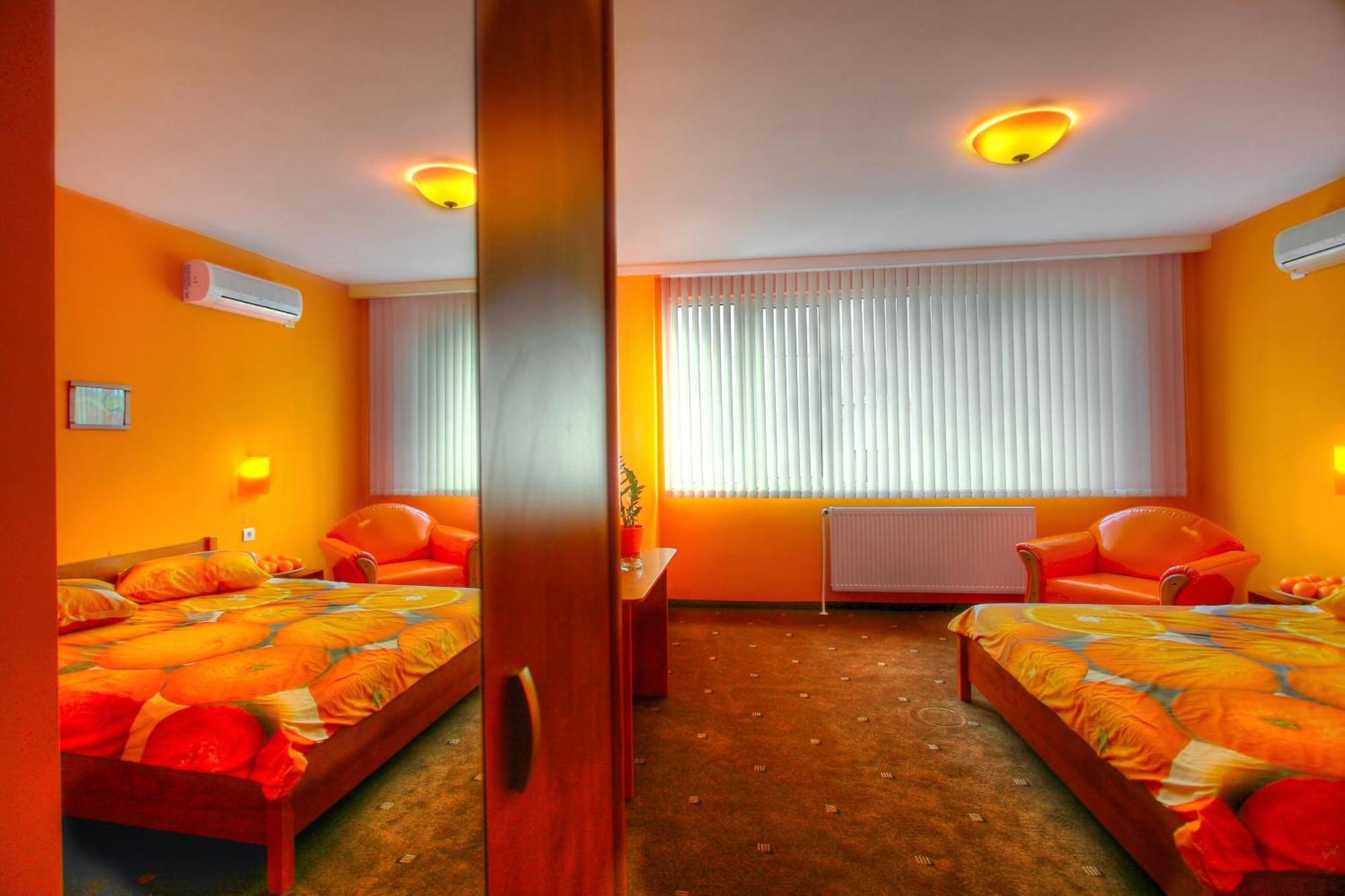 Family Hotel Mania Stara Zagora Buitenkant foto