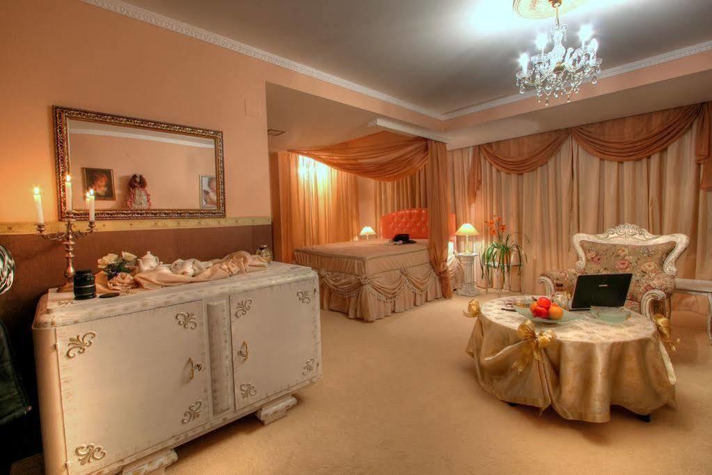 Family Hotel Mania Stara Zagora Buitenkant foto